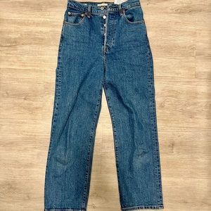 Ribcage straight ankle jeans